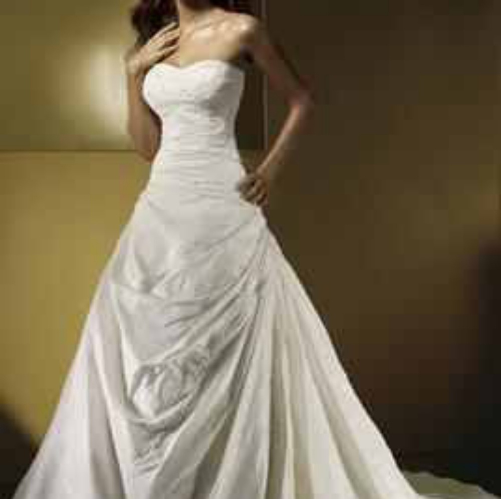 Anjolique Wedding Dress